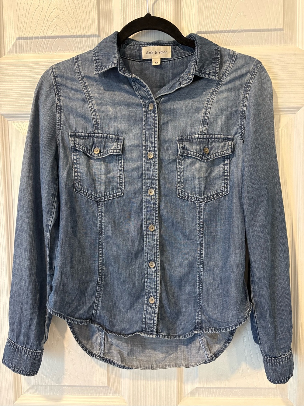 Cloth & Stone Denim Button-Down Shirt - Light Blue size XS 100% Tencel